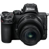 Nikon Z 5 KIT Z 24-200 mm f/4.0-6.3 VR Systemkamera (24-200 mm f/4.0-6.3 VR, 24,3 MP, Bluetooth, WLAN…